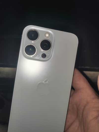 iPhone 15 Pro Max bypass 256 gb White