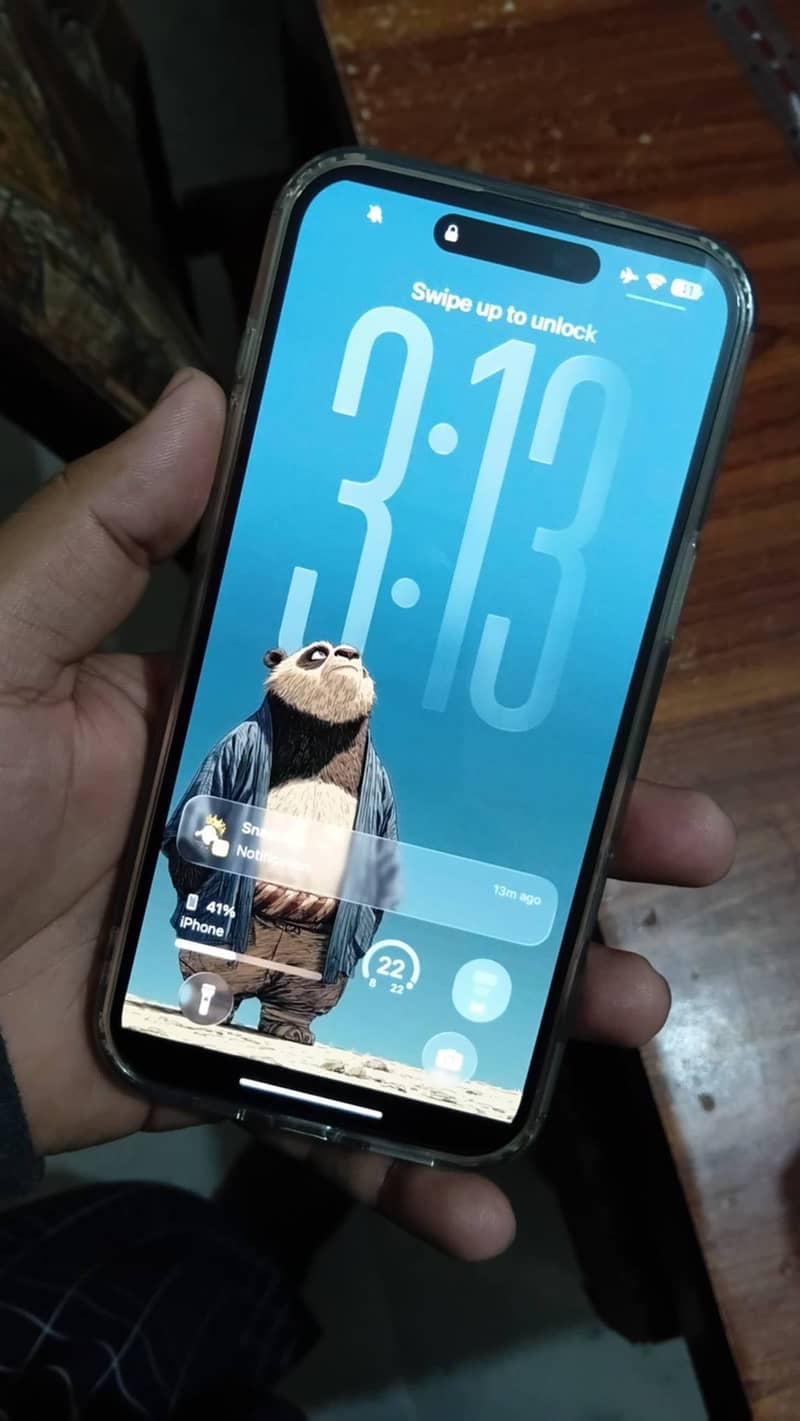 iPhone 16 plus 6