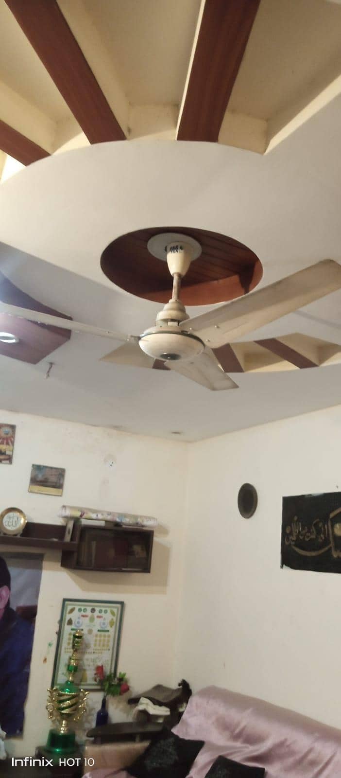 Ceiling fan 0