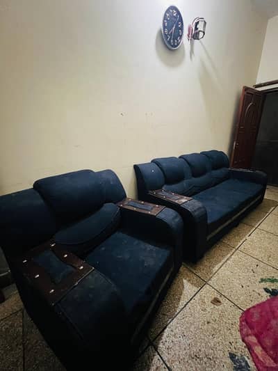 3 , 2 , and 1 sofas set all used condition 10/8