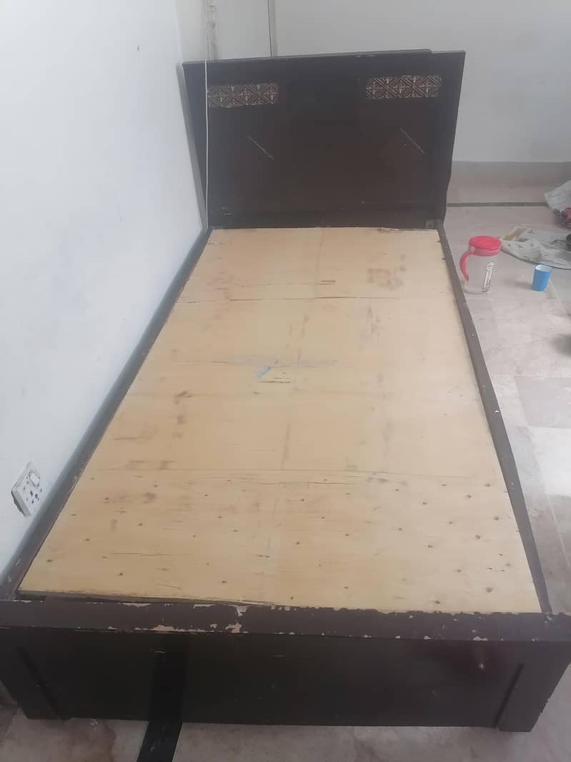 Single Bed 0
