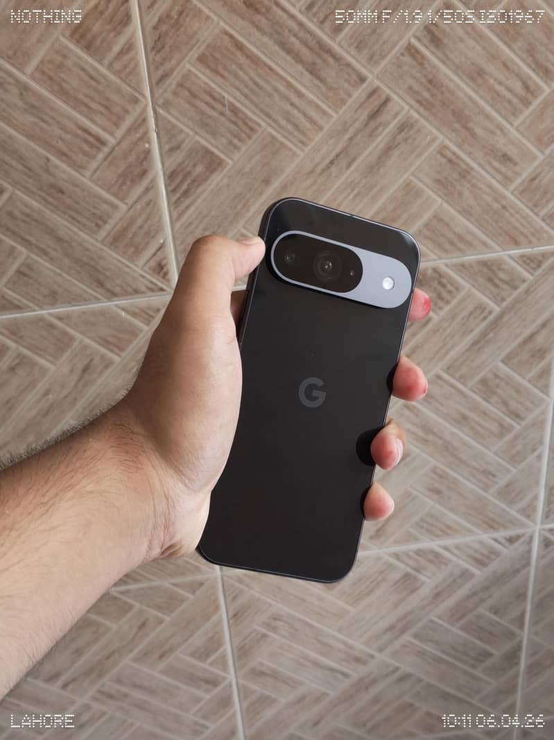Google Pixel 9 6