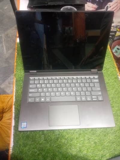 Lenovo yoga core i5-8 gen 8 ram 256 nvme (2 Gb Graphic card) touch 360