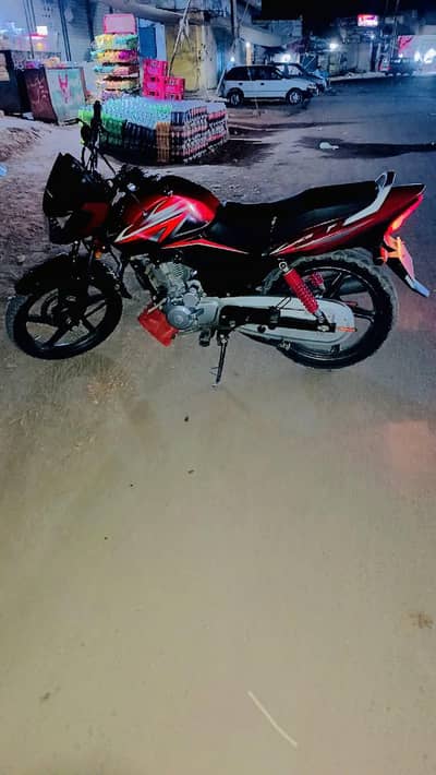 Honda cb f 125