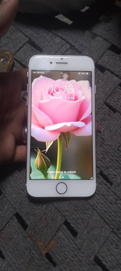 Apple iPhone 7