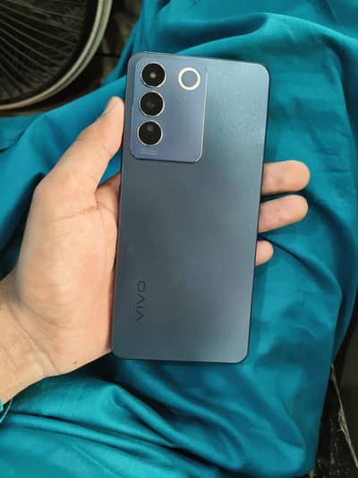 Vivo V27e