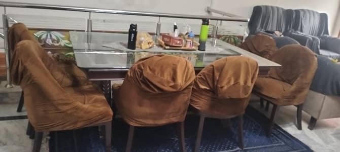 6 person dinning table