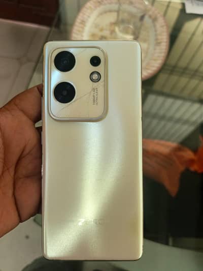 Infinix Zero 30