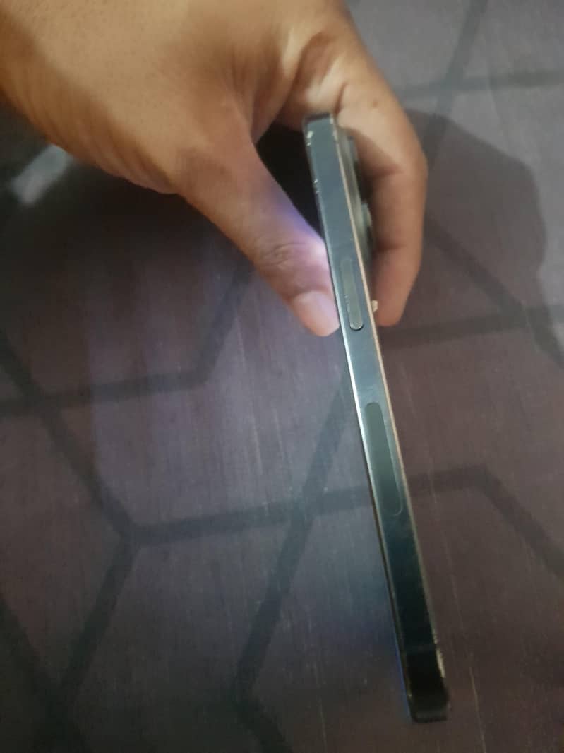 iPhone 15 Pro 1