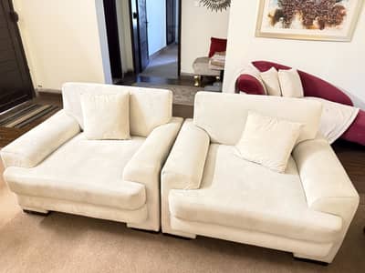 7-Seater Cream Sofa Set (3+2+2) – Well Maintained & Comfortable