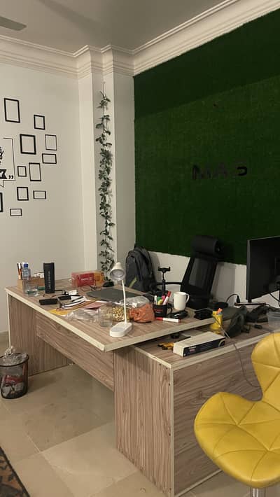 Office Executive Table, 3 Seat workstation, Cupboard