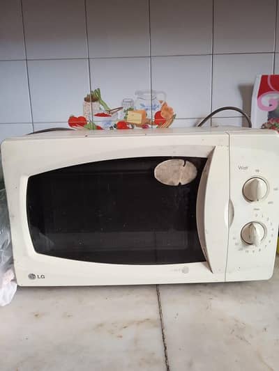 LG 800Watt 20 Ltr microwave Oven