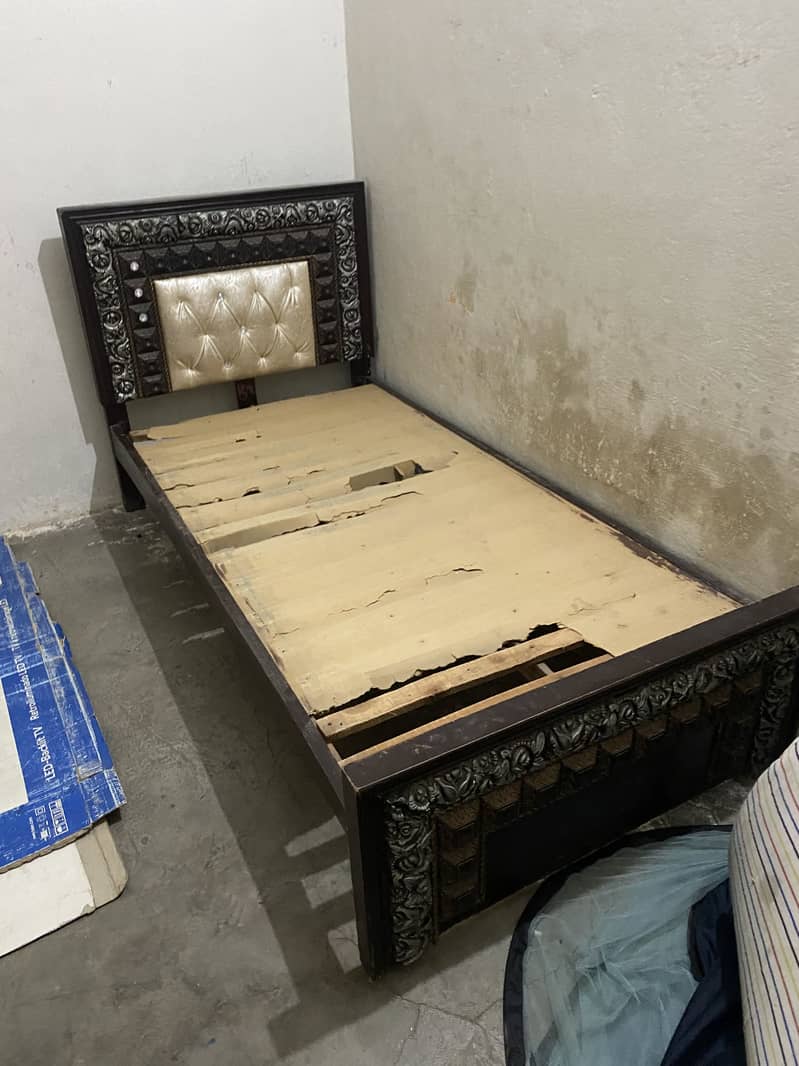 Single bed 1
