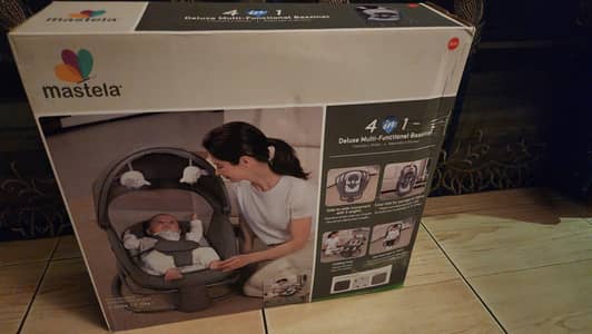 Mastela 4-in-1 Deluxe Multi-Functional Bassinet / Electric Swing