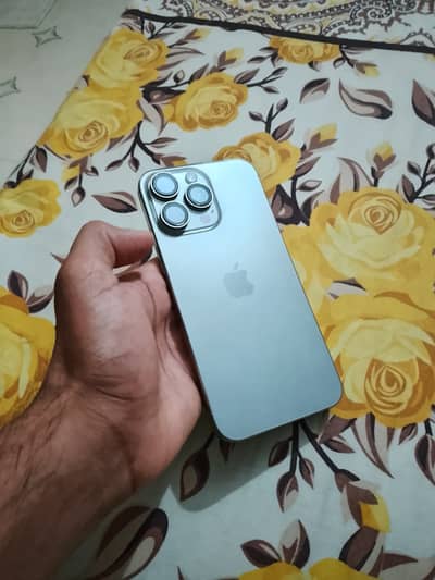 Apple iPhone 15 Pro Max