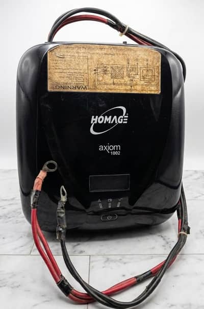 Homage Axiom 1002 UPS Inverter 660W 12V - Working Condition