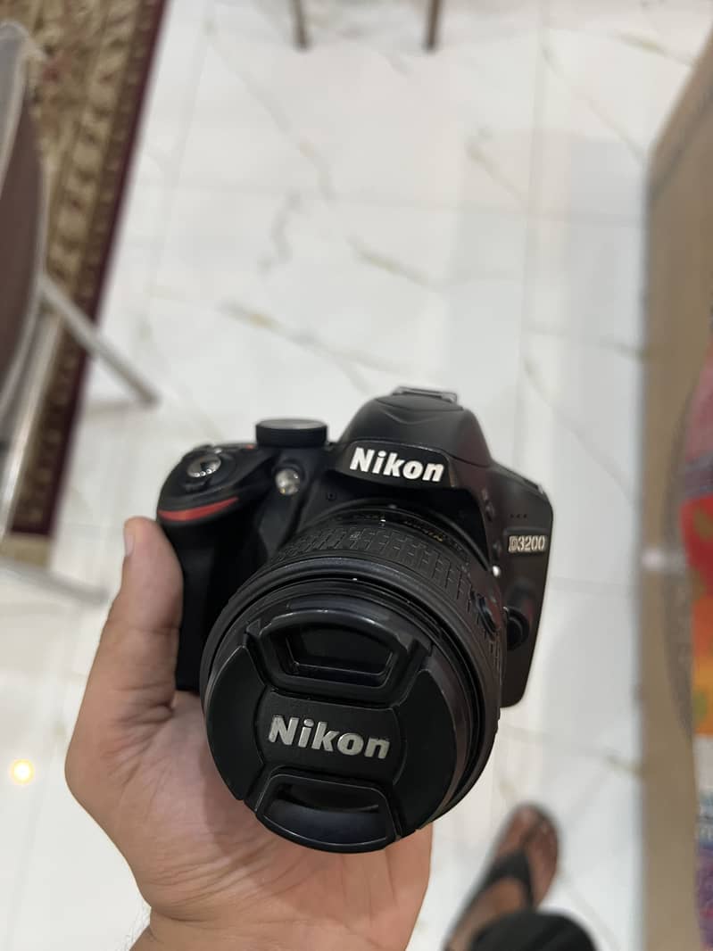 Nikon D3200 2