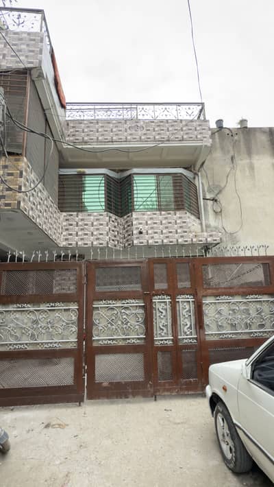 8 Marla house 2nd floor for rent
