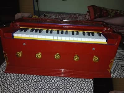 Brand new Harmonium