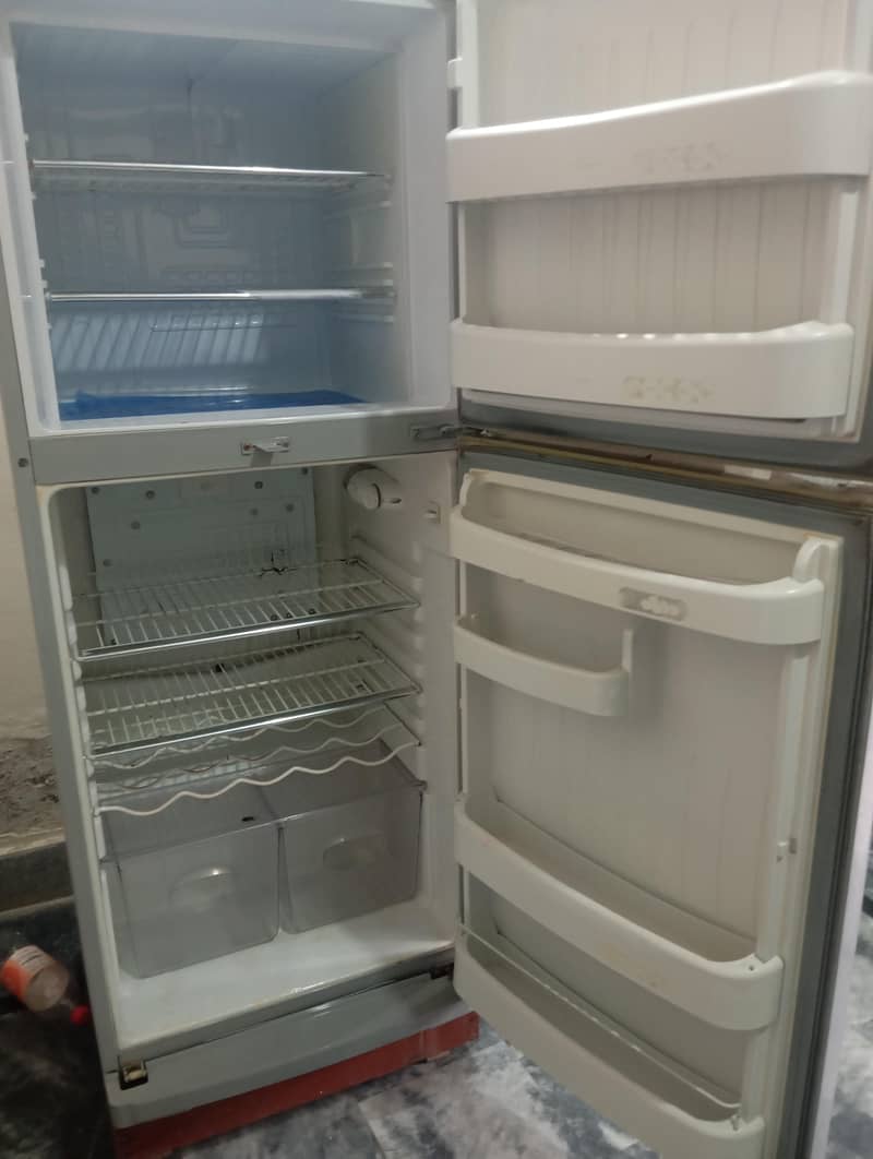 Orient Refrigerator 2