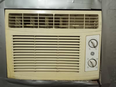 Ac window . 5 ton