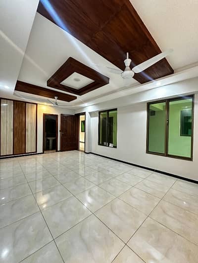 Executive 2-Bed Flat For Rent Time Square Residence, Top City-1 Islamabad