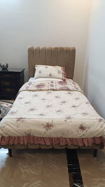 Single Bed 1