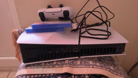 PS5 SLIM DISC - UK Model Brand new condition - Fresh import from UK