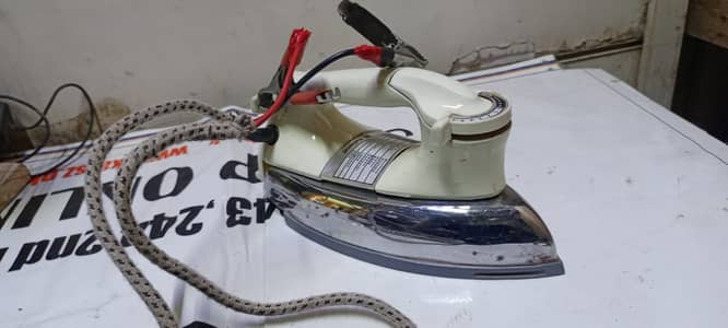 12V Solar Iron DC Iron – Like New | 100% Working Condition