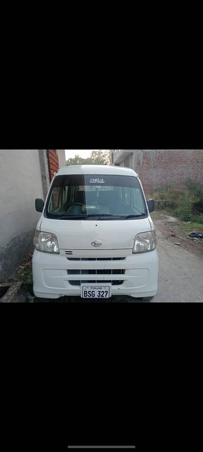 Suzuki Every 2011