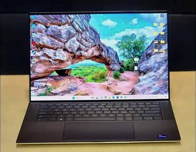 Dell XPS 15 9510 | i7-11Gen | 32GB RAM | 4GB RTX 3050Ti | 512GB SSD