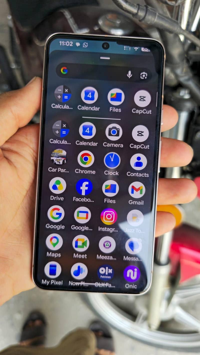 Google Pixel 8 18