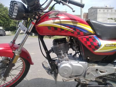 Honda Deluxe 125CC  0306 - 4714062