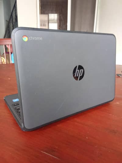 HP Chromebook Intel inside