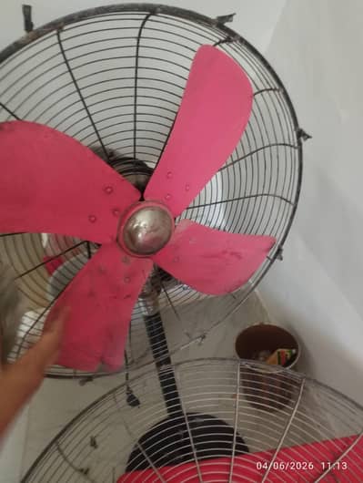 Apex stand fan