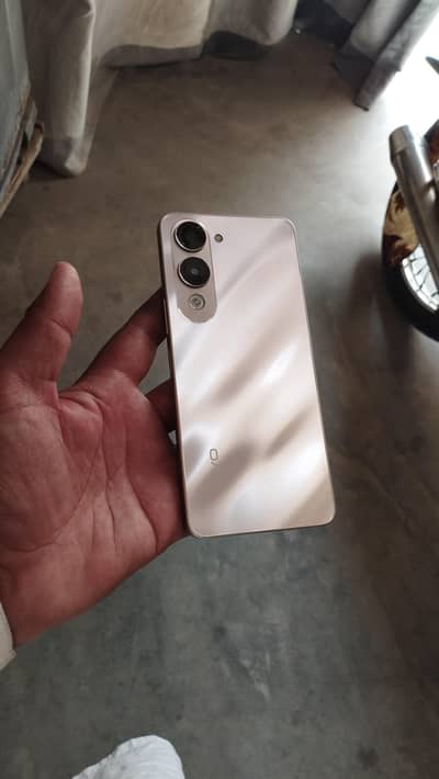 Vivo Y04 4gb 64gb diba charger sath