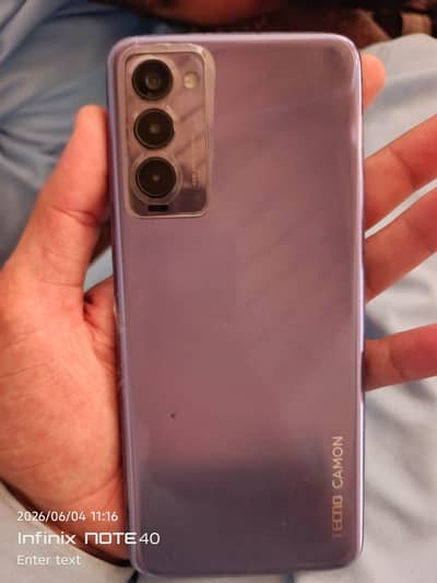 Tecno Camon 18