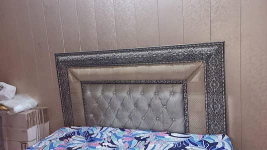 King size bed for sale