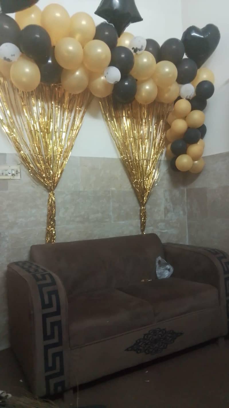 sofas available with one table Large 0