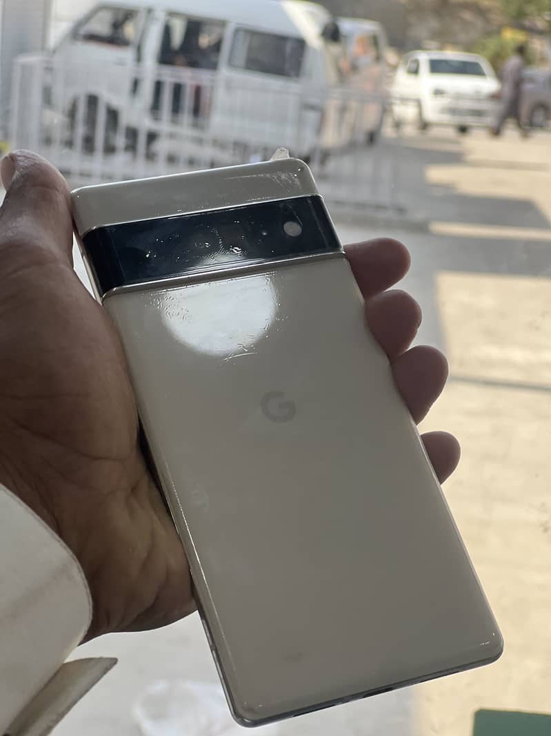 Google Pixel 6 Pro 2