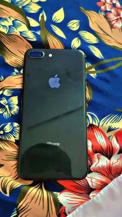 Apple iPhone 8 Plus