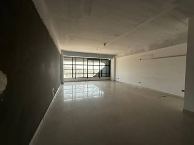 Property Links Offers Main Round About Located 850 Sq Ft Available For Rent Corporate Environment Very Suitable For NGOs, IT, Telecom, Software Companies And Multinational Companies Offices.