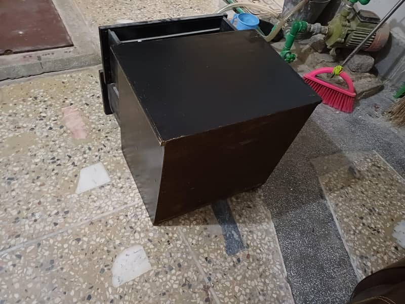 1 side table hai 4
