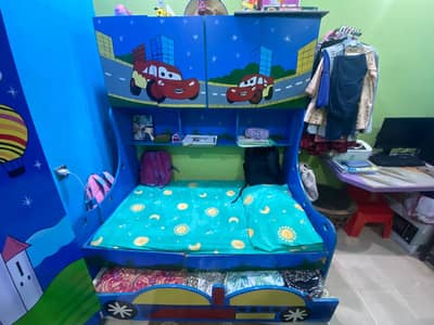 Bunker Bed
