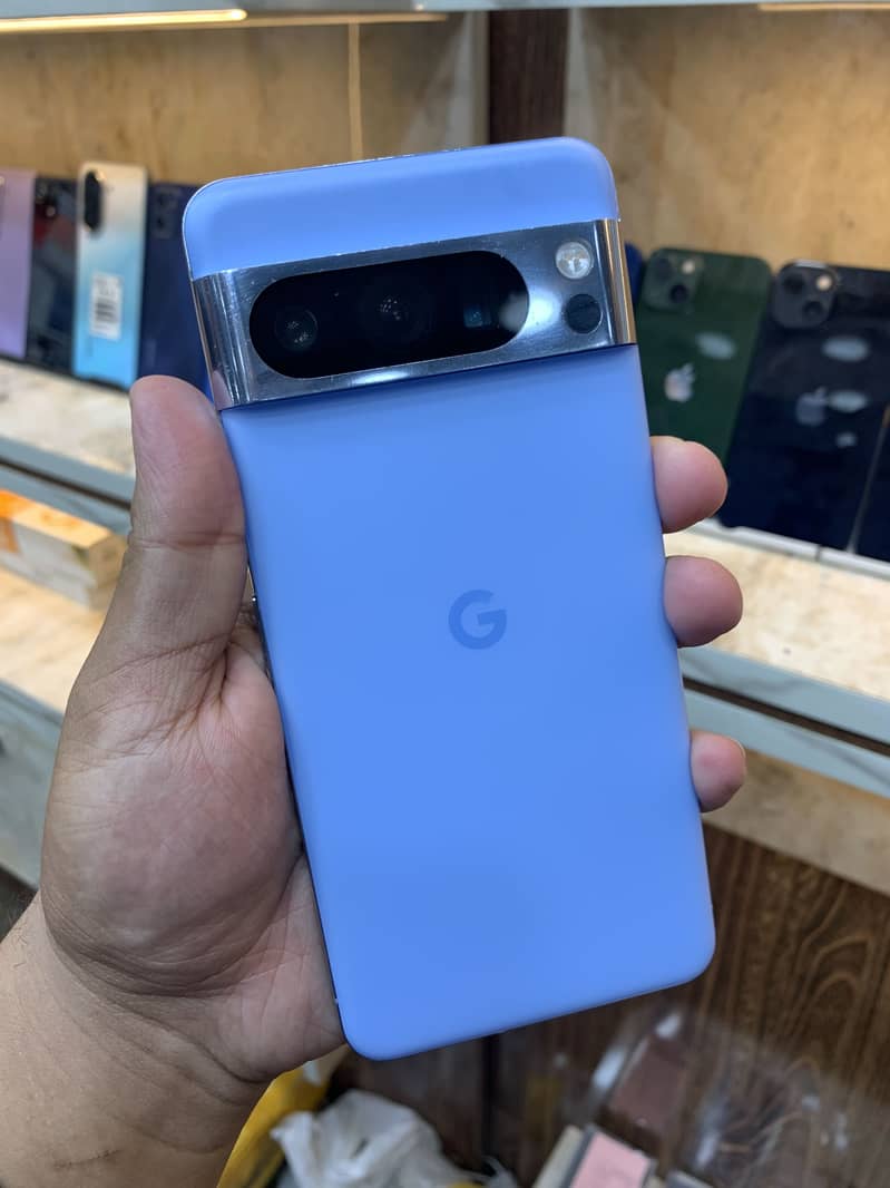 Google Pixel 8 Pro 0