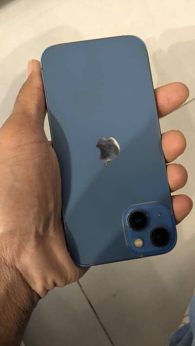 Apple iPhone 13