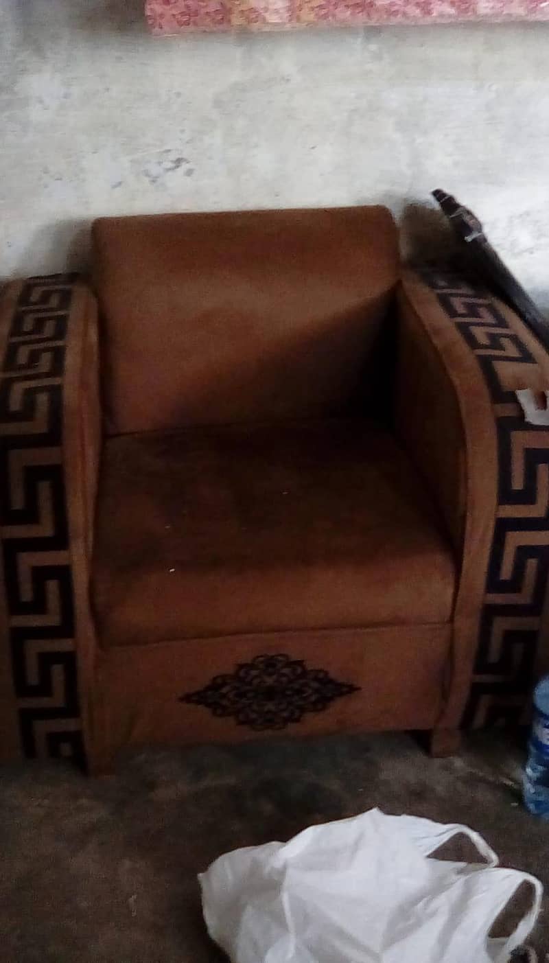 sofas available with one table Large 1