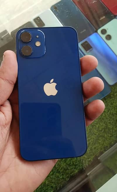 Apple iPhone 12 mini