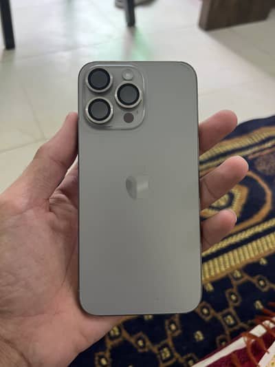 Apple iPhone 15 Pro Max