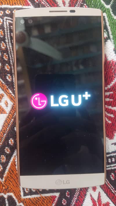 LG V10 4/64 bilkul new mobile